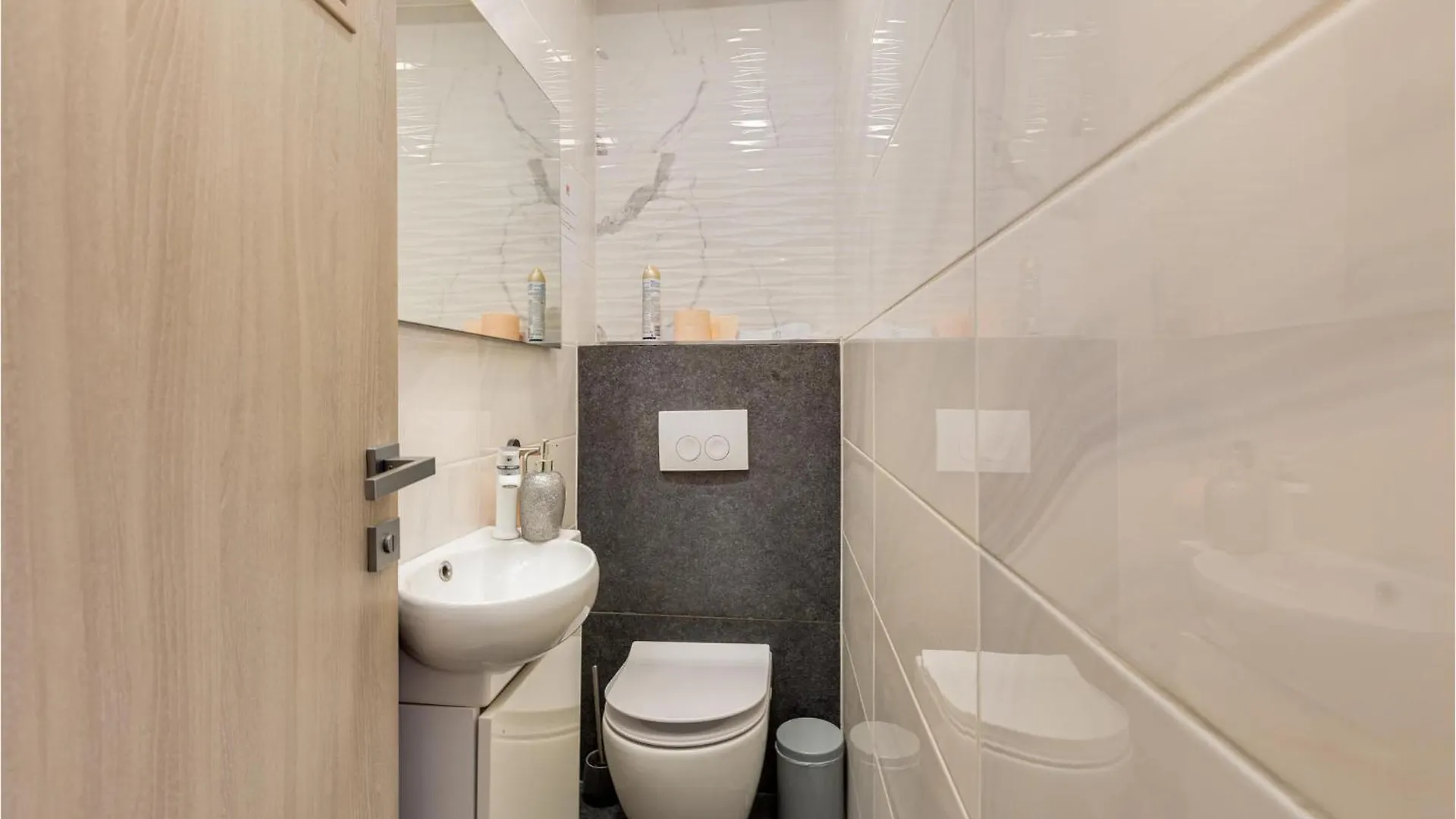 Holiday home Nice Home In Vantacici With Wifi Porat