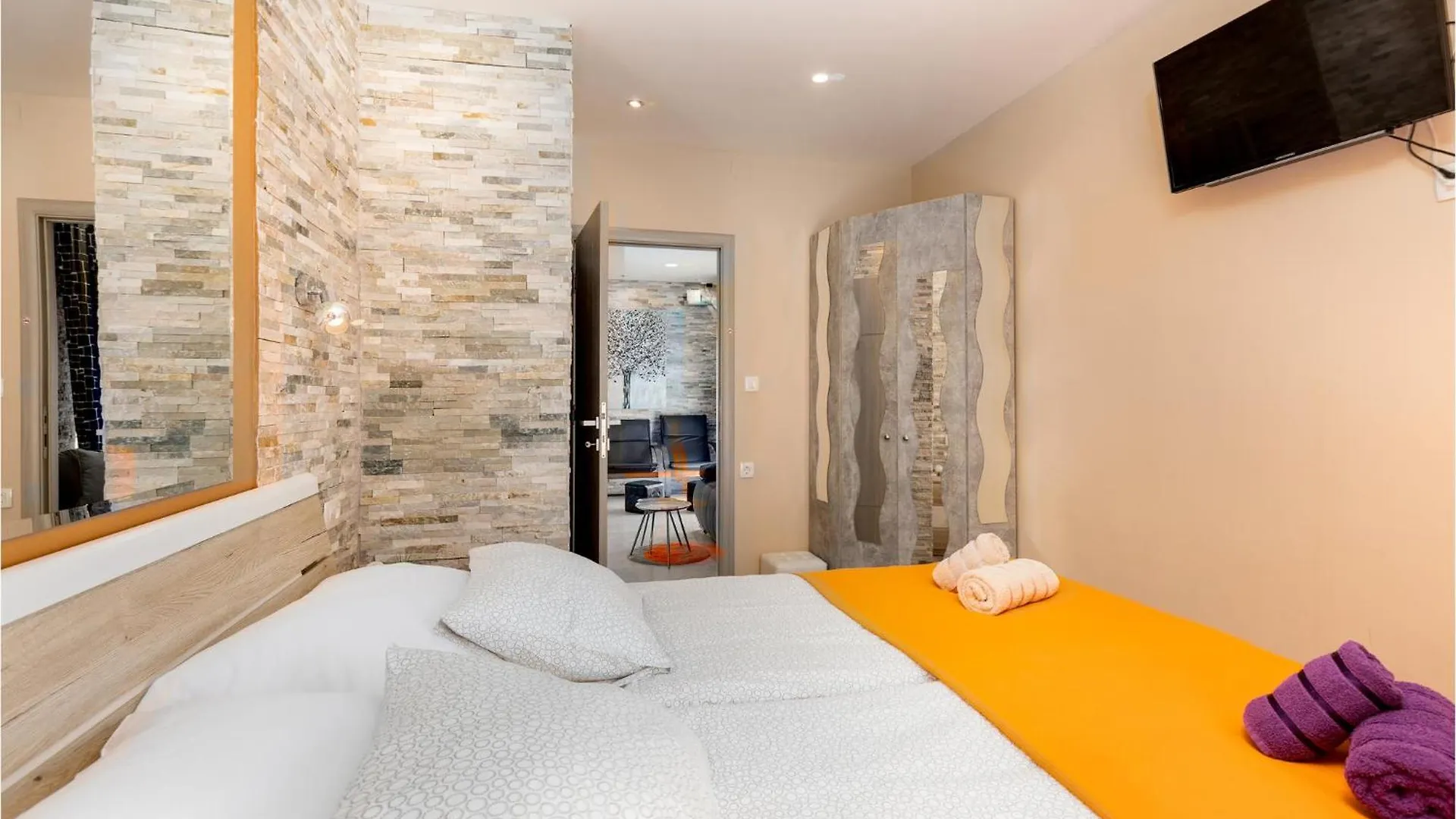Holiday home Nice Home In Vantacici With Wifi Porat  Croatia