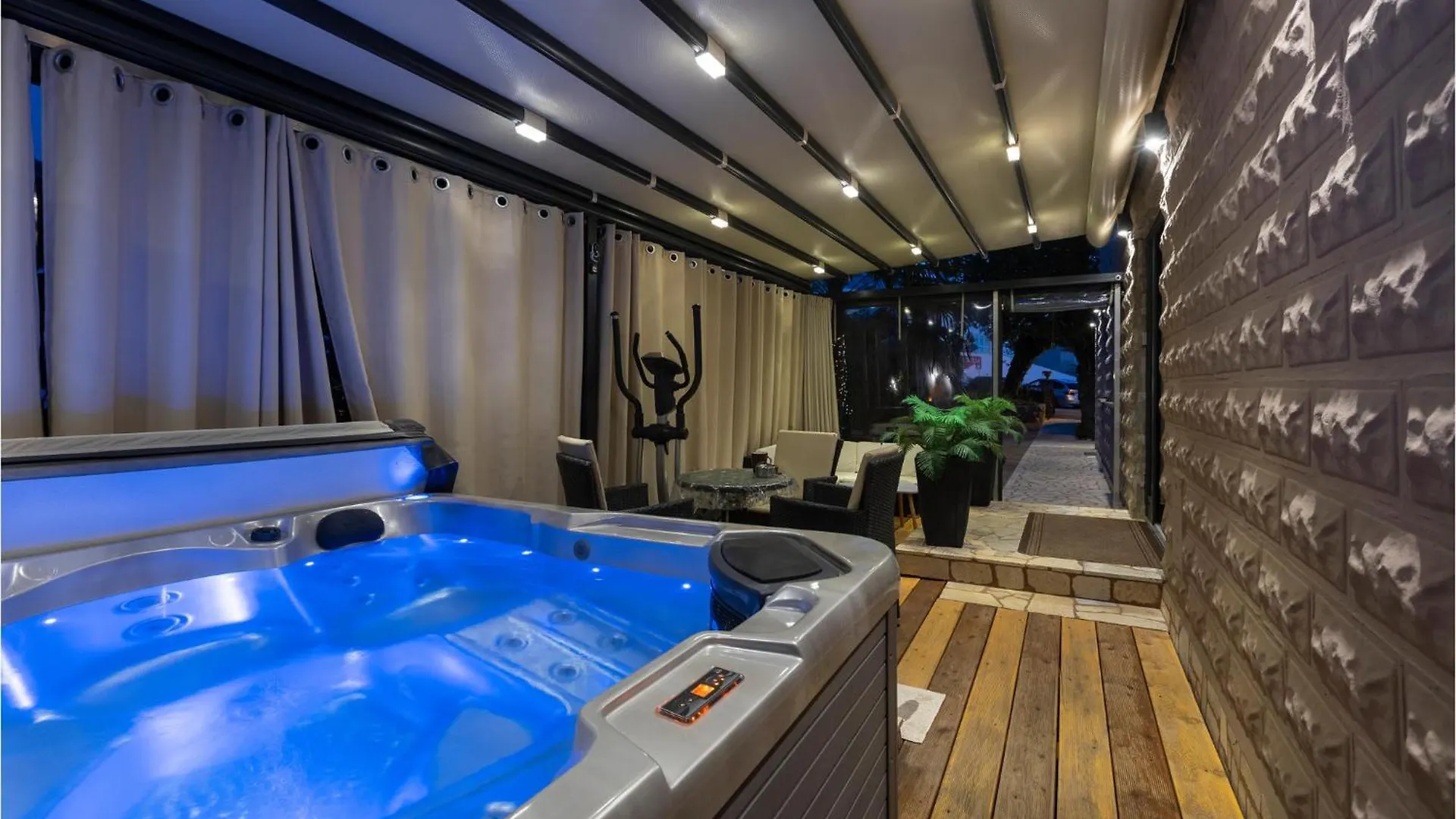 Σπίτι διακοπών Nice Home In Vantacici With Wifi Porat